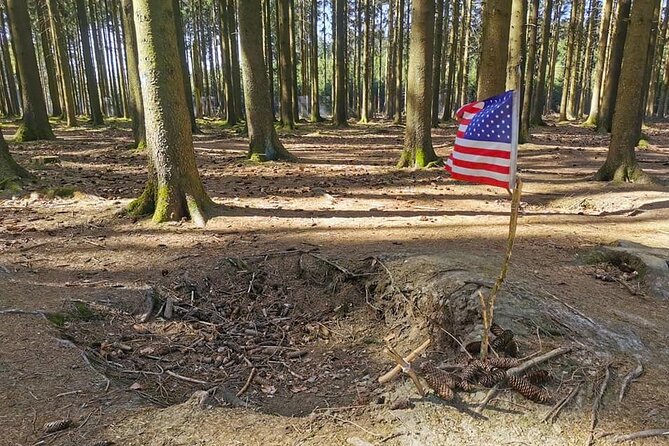 Bastogne Battle of the Bulge From Brussels (Semi-Private) - The 101 Airborne Museum Le Mess