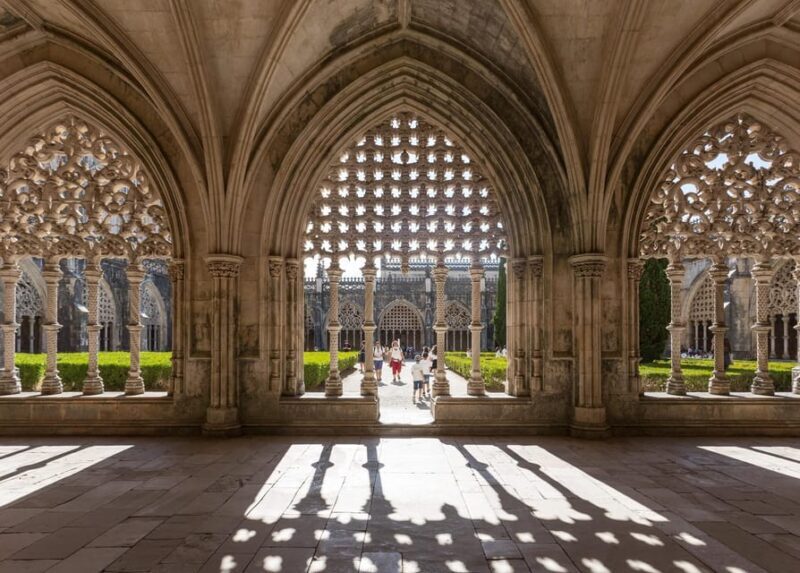 Batalha: A Local's Guided Tour of the Batalha Monastery - Key Points
