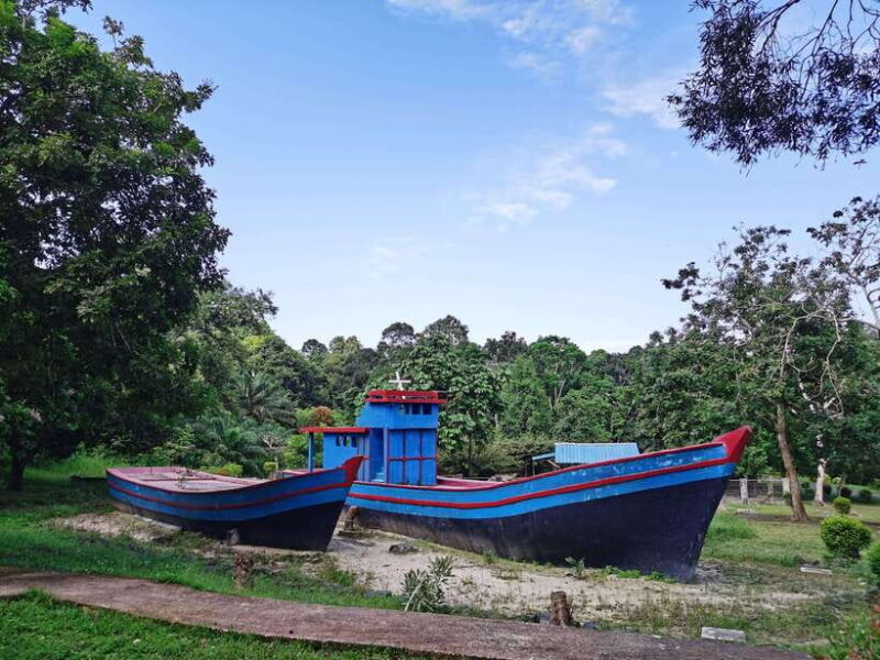 Batam: Vietnamese Village and Galang Island Tour - An In-Depth Look at the Tour Experience