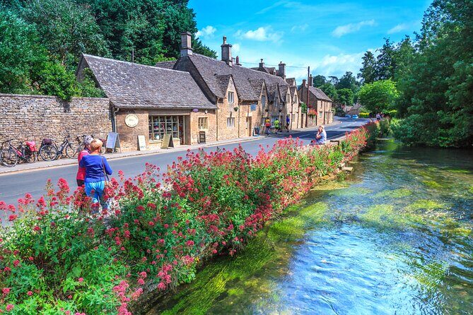 Bath and Cotswolds Guided Tour from London - Frequently Asked Questions