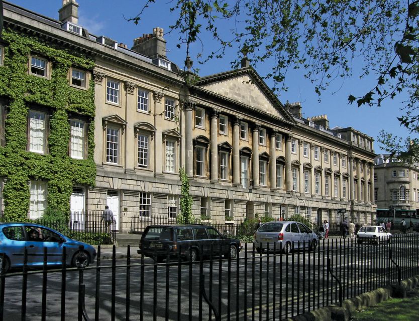 Bath: Private Walking Tour - Experience Highlights