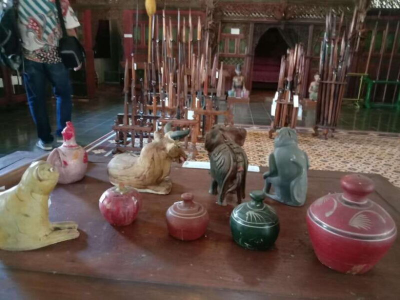 Batik & Pottery Making at Borobudur Village - Key Points 