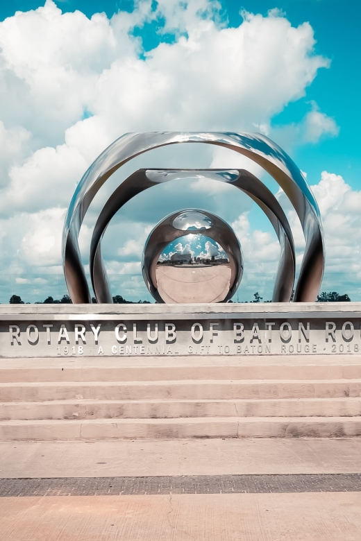 Baton Rouge Historic Downtown Self-Guided Audio Walking Tour - State Capital Grounds