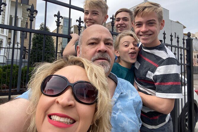 Baton Rouge Scavenger Interactive Hunt - Exploring Baton Rouge with a Twist: What You Can Expect