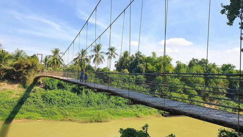 Battambang: Tuk-Tuk, Bamboo Train, Killing/Bat Caves, Sunset - Who Will Love This Tour?