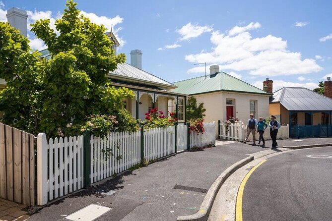 Battery Point Tour - A Detailed Look at the Battery Point Tour