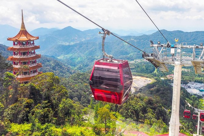 Batu Caves & Genting Highland Day Tour Include 2-Way Cable Car Ride - Cable Car Experience