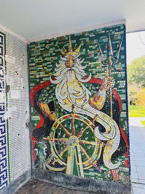 Batumi: Mosaics and Soviet History Private Walking Tour - What to Expect From the Batumi: Mosaics and Soviet History Tour