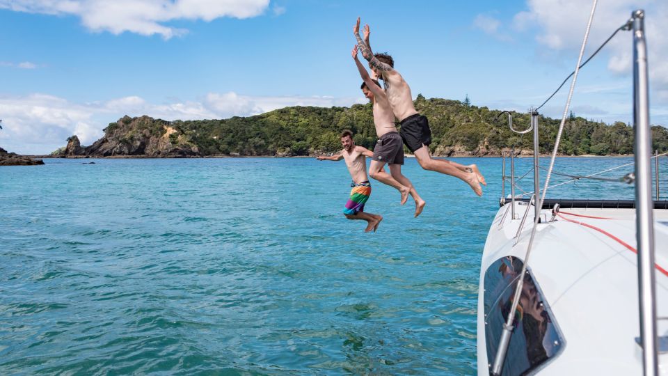 Bay of Islands 2-Hour Sundowner Evening Sailing Cruise - Seasonal Availability