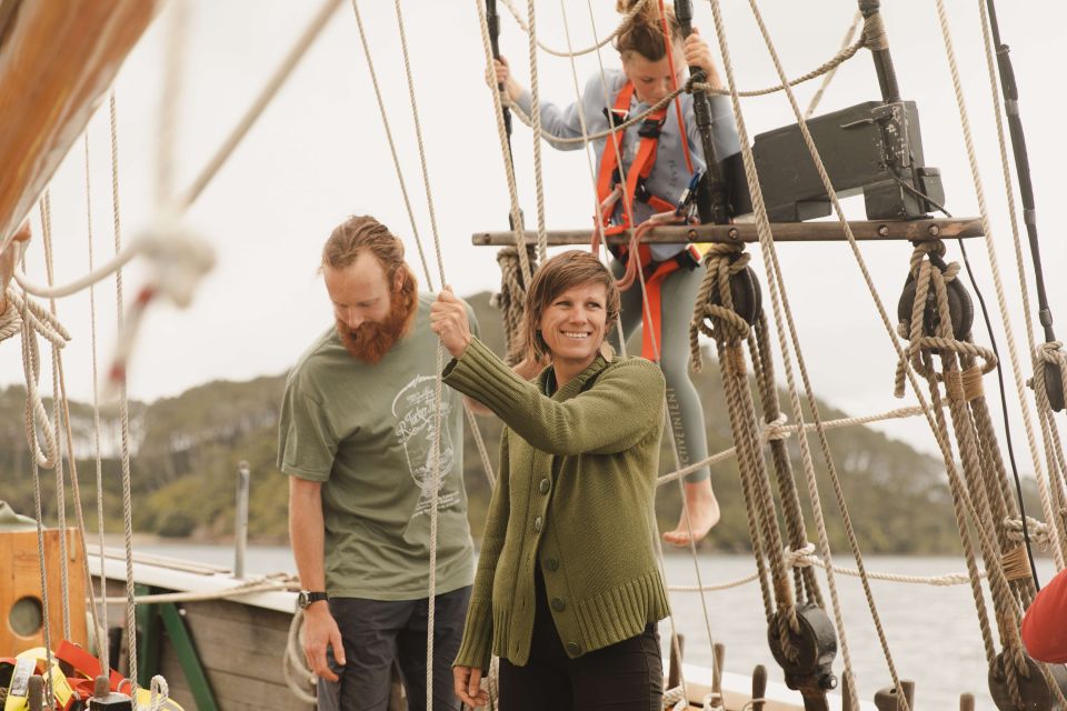 Bay of Islands: Late Afternoon Sailing Cruise - Frequently Asked Questions