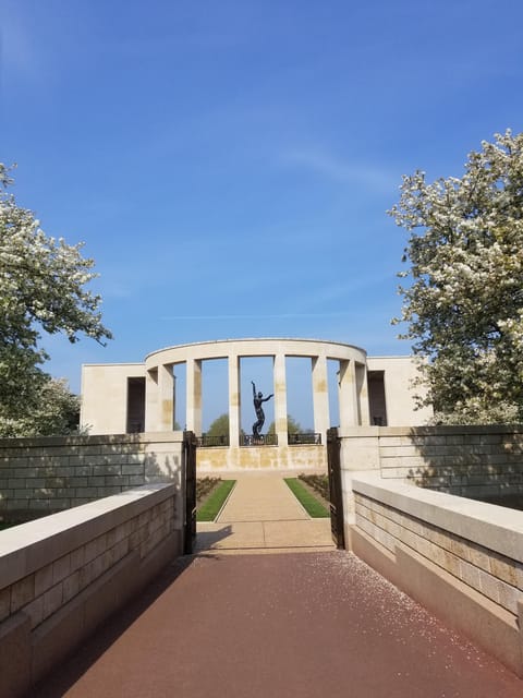 Bayeux: American D-day Tour With Transportation - Utah Beach: Photo Stop and Guided Tour