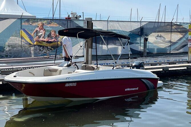 Bayliner Element 60HP Boat - Discovering Kelowna’s Waterways with the Bayliner Element 60HP