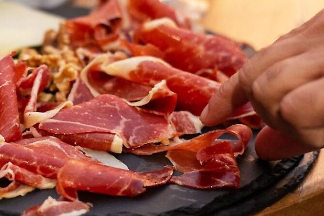 Bayonne Food Gastronomic Tour - Taste 10 Basque Specialties - Guides and Their Passion