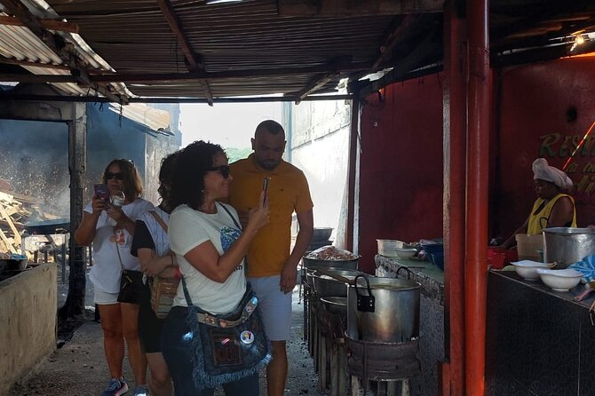 Bazurto Local Market - Taking in the Local Culture