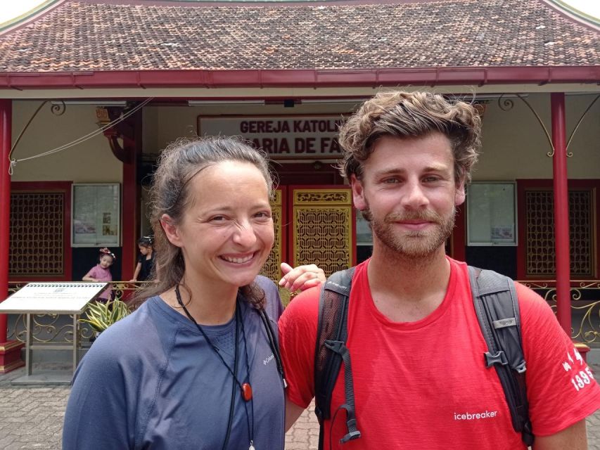 Be A Local At Chinatown, Snacks, Drinks, COZY LUNCH - Tour Duration and Group Size