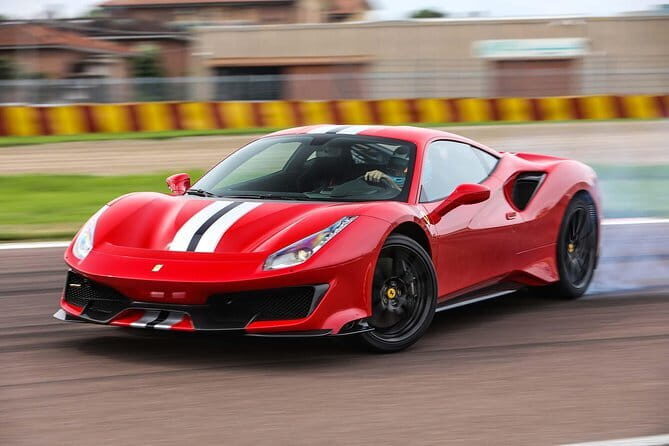 Be a pilot - Ferrari track day - A Closer Look at the Ferrari Track Day Experience