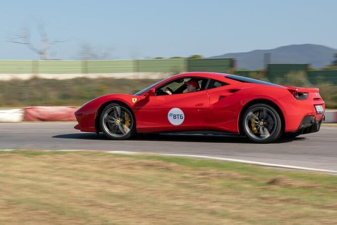 Be a pilot - Ferrari track day - How the Itinerary Unfolds