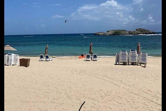 Beach Day with Lunch Included - The Itinerary in Detail