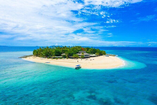 Beachcomber Island Escape - A Perfect Day in Paradise - Starting the Day: From Hotel to Paradise