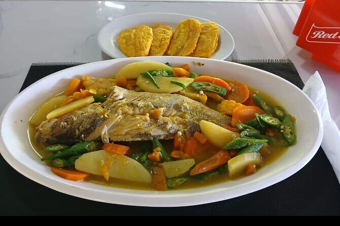 Beachside Dining Experience at Rio Nuevo St. Mary - Dive Into the Experience