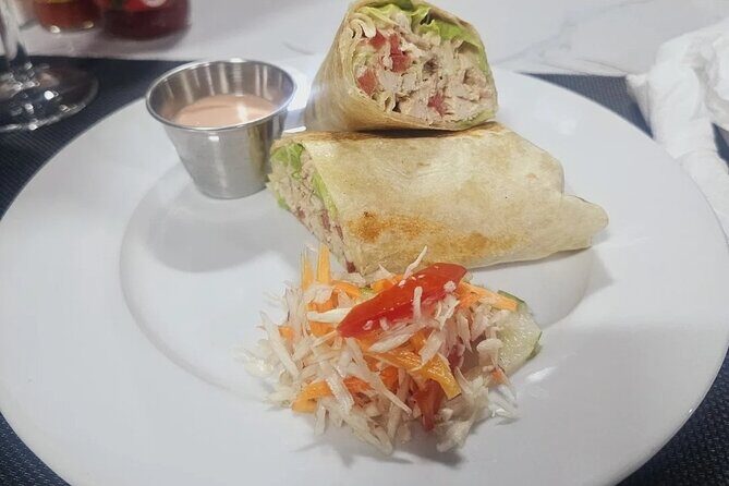 Beachside Dining Experience at Rio Nuevo St. Mary - FAQ