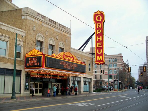 Beale Street Experience Audio App Self Guided Walking Tour - BB Kings Rise to Fame