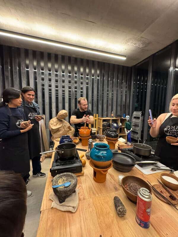 Bean to Beverage: Roast and grind cacao into chocolate - Key Points