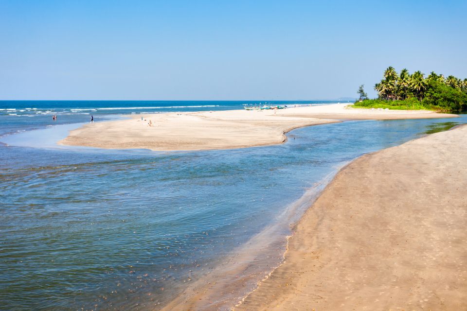 Beautiful Goa Beach Tour - Attractions Along the Coast