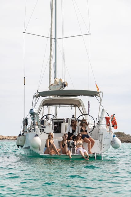 Beautiful Saling Trip Arounf Palma Bay and Sorroundings - Good To Know
