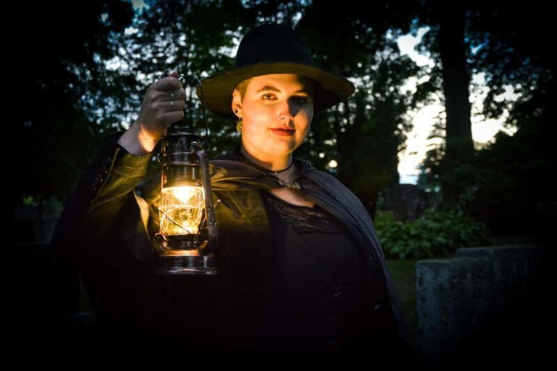 Beechwood Cemetery Evening Tour: Tales from the Mausoleum - Key Points