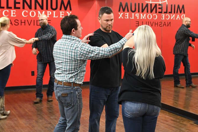 Beginner Two Step & Country Swing Dancing in Nashville - Class Structure and Focus