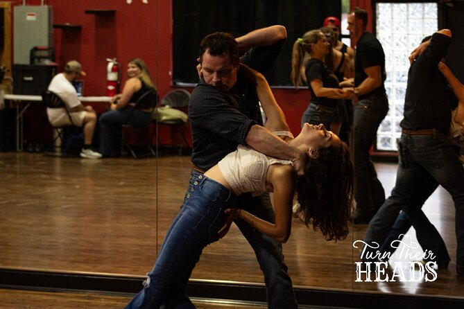 Beginner Two Step & Country Swing Dancing in Nashville - Tips for a Great Experience