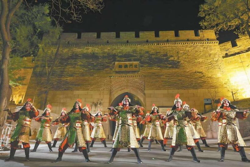 Beijing: Badaling Great Wall Night Ticket or Tours with Show - What to Expect at Each Stage