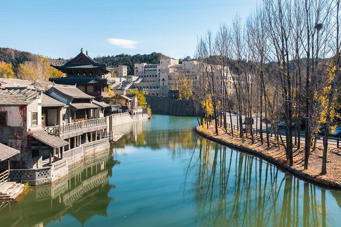 Beijing Evening Tour: Illuminated Great Wall and Gubei Water Town - Good To Know