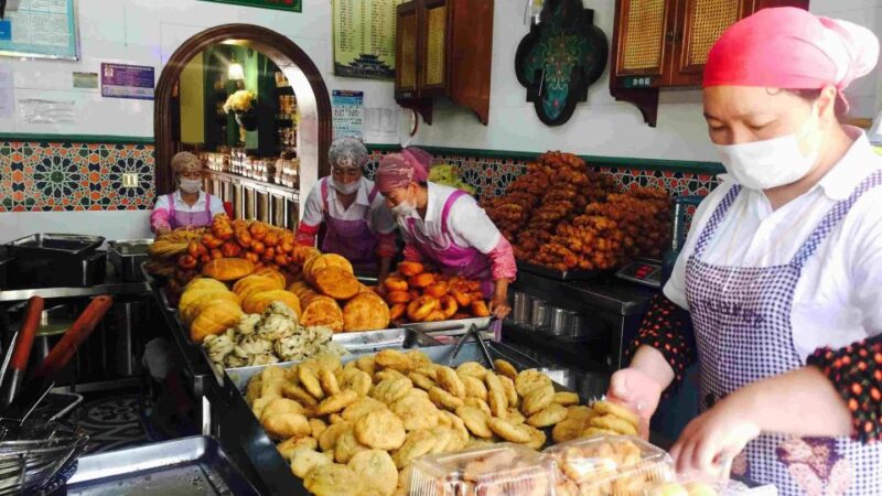 Beijing: Hutong Private Culinary Walking Tour - Experience Highlights