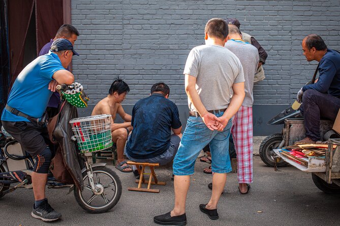 Beijing Hutong Walking Food and Beer Tour at Hidden Restaurants - Craft Beer Tasting