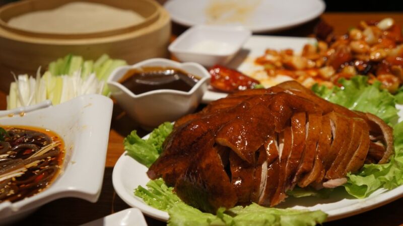 Beijing Night Tour With Acrobatics Show & Pekingduck Dinner - Experience Highlights