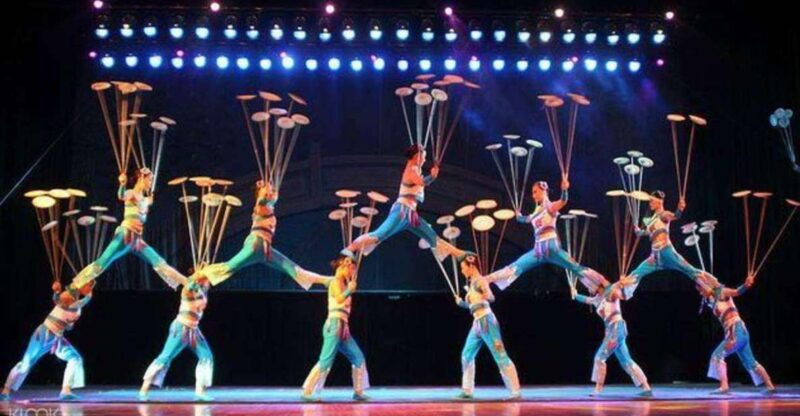 Beijing: Red Theater Acrobatic Show Tickets - Acrobatic Performance Highlights