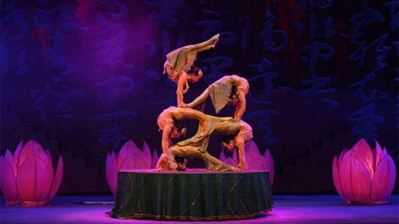 Beijing: Red Theatre Acrobatics Show Ticket-Local Must-See - An Authentic Peek into Beijing’s Acrobatics Scene