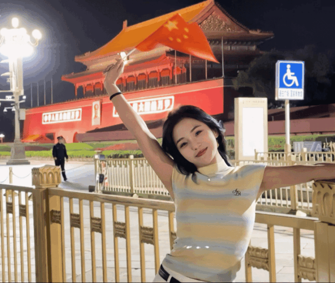 Beijing: Tiananmen Night Ride & Photography City Ride Tour - Participant Restrictions