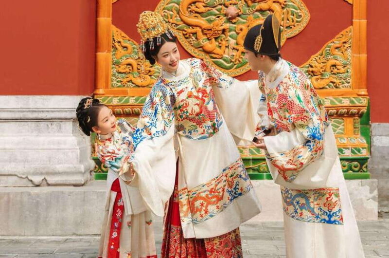 Beijing Traditional Hanfu Experience & Photoshoot for Groups - Key Points