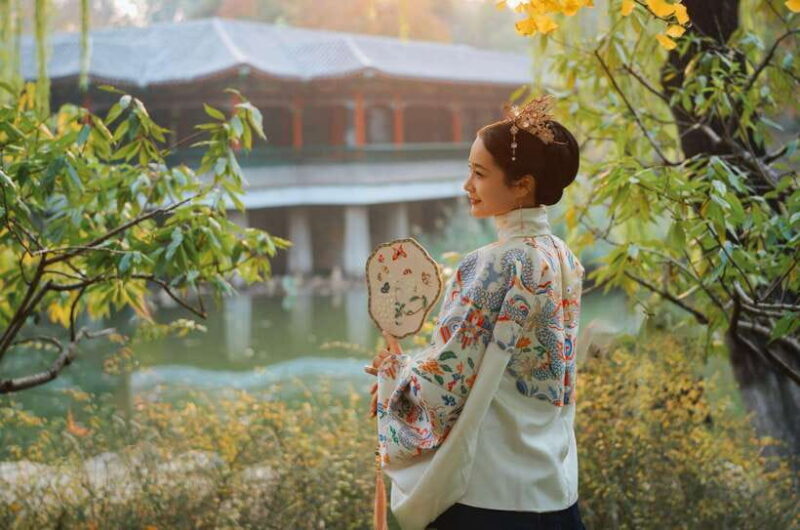 Beijing Traditional Hanfu Experience & Photoshoot for Groups - Why You Might Want to Consider It