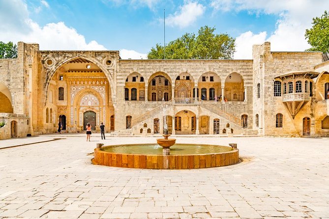 Beirut, Beiteddine & DeirElQamar Day Trip-With Lunch(4G on Board) - Meeting and Pickup Details