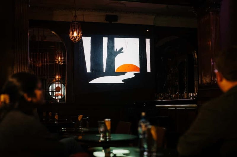 Belfast: An Alternative History of Belfast Through Drinks! - A Genuine Look at the Experience