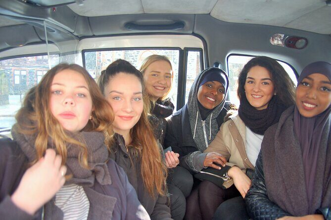 Belfast Black Cab Taxi 2Hr private tour with original guides - The Sum Up