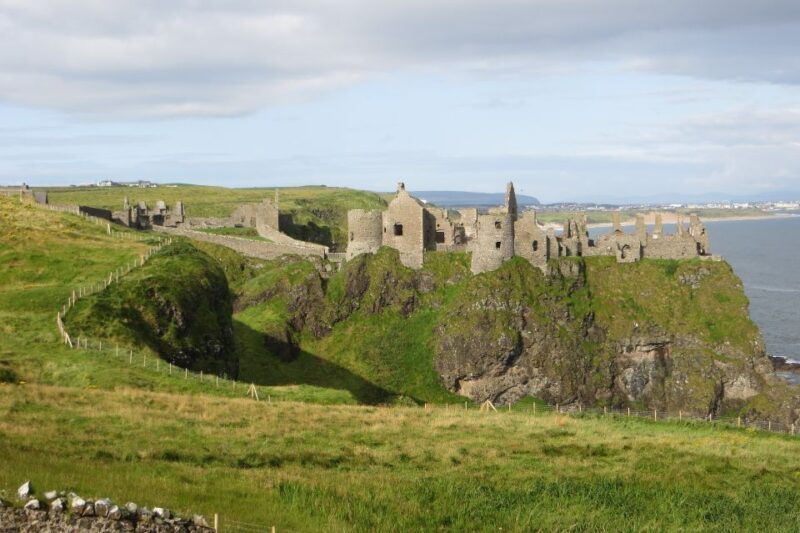 Belfast & Giant's Causeway: 2-Day Rail Tour from Dublin - Analyzing the Value: What’s Included and What’s Not