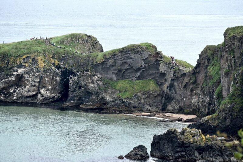 Belfast & Giant's Causeway: 2-Day Rail Tour from Dublin - FAQ