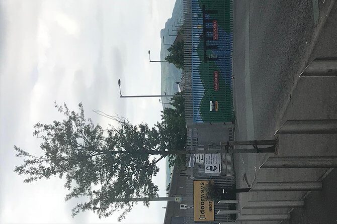 Belfast Political & Murals Tour - Detailed Breakdown of the Tour Experience