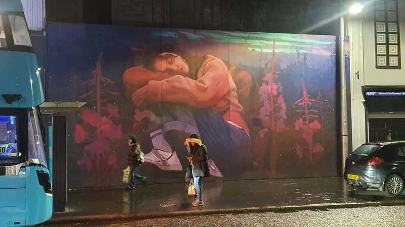 Belfast : Pub Music , Street Art Experience Walking Tour - The Value of Expert Guidance and Small Group Dynamics