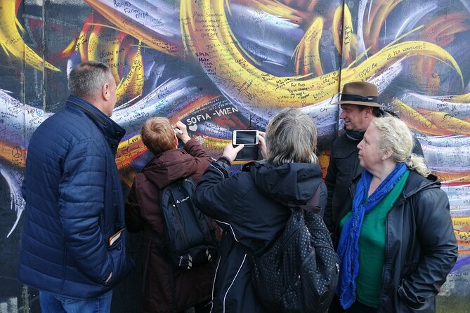 Belfast Troubles Political and Murals 2-hour Guided Taxi Tour - Ask Away